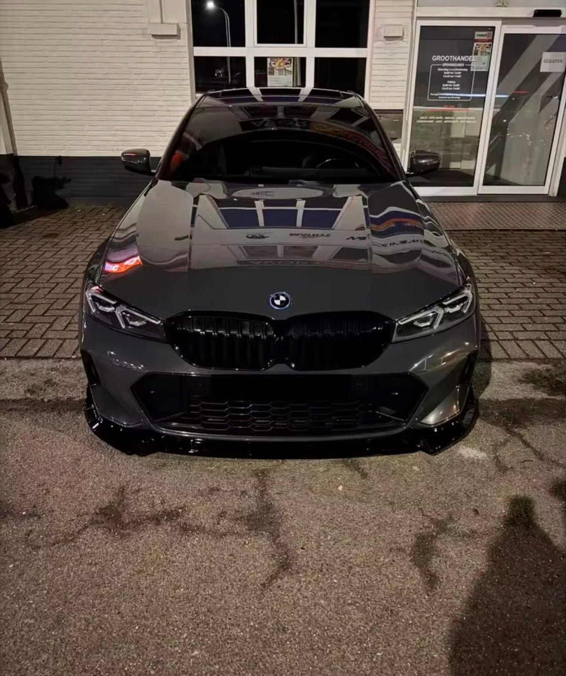 BMW 3er G20 mit BOS Tuning Frontlippe, Kühlergrill und Seitengittern