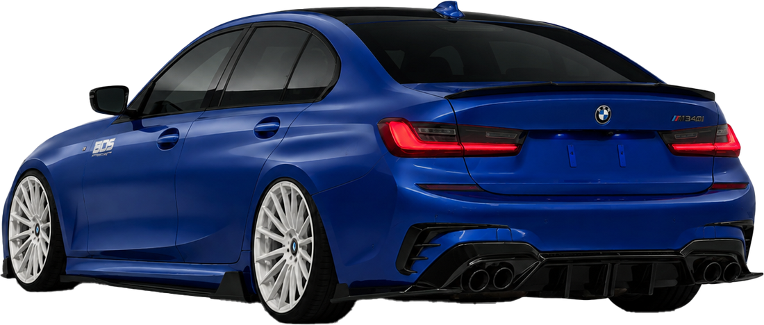 BMW M340i Heckansicht mit Endrohren und Diffusor